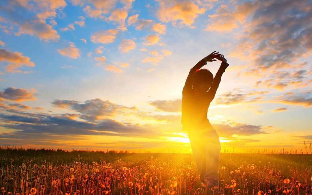 13 Ways The Sun Affects Your Body: The Good & The Bad
